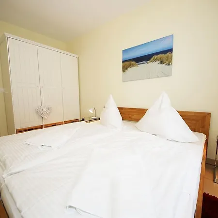 Haus Meeresblick A1.04 - Ferienwohnung Sommerwind * Baabe